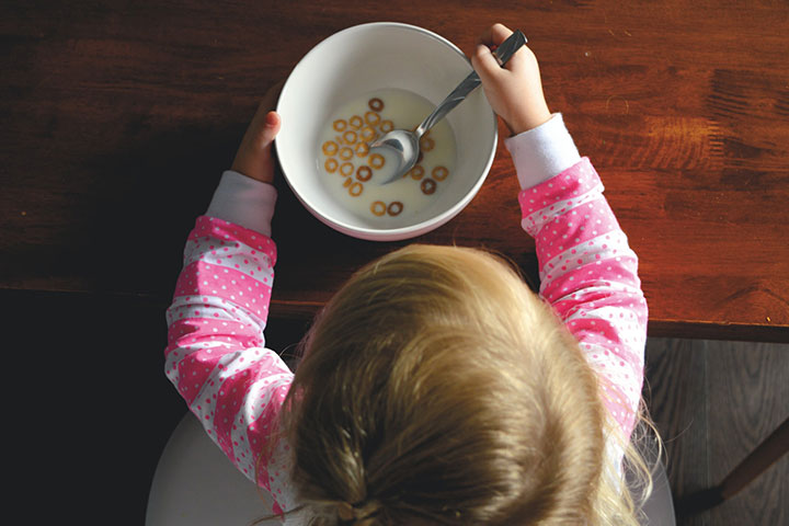 هشت گام برای رعایت اصول تغذیه مناسب کودکان